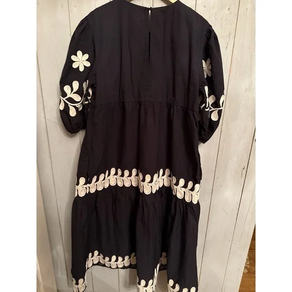 Anthropologie Embroidered Puff Sleeve Dress Floral Cotton Black Ivory XL Worn 1X - Picture 10 of 11
